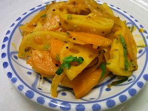 にんじんと蓮根のドライカレー