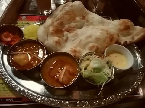 SANAN (サナン)スパイシーなインドカレーを