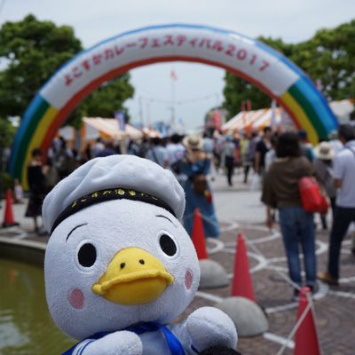 カレー食べすぎました。反省はしていません。よこすかカレーフェスティバル状況報告。