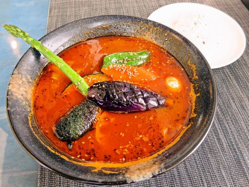 [2017.03.17] SOUP CURRY&DINING drop-in(ドロッピン)「手ごねハンバーグと野菜」
