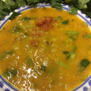 マスール豆とほうれん草のカレー