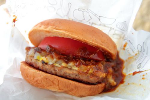 2017夏の新作「アジアンカレーモスバーガー」を食べてみた。