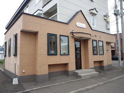 夏定番の限定カレー(カレーリーフ)