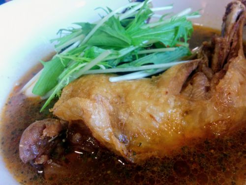 駅前咖哩vege(ベジ)【札幌南平岸】◆柔らかチキンレッグのスープカレーが650円!