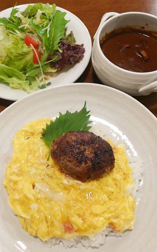 タマリンド カレーライス450円!ランチセットとコーヒーが人気の喫茶店!(広島市西区楠木)