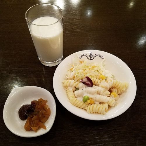 よこすか海軍カレー:横須賀海軍カレー本舗