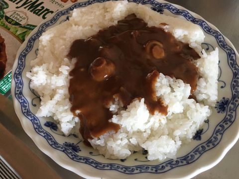 ハウス カレーマルシェ 中辛
