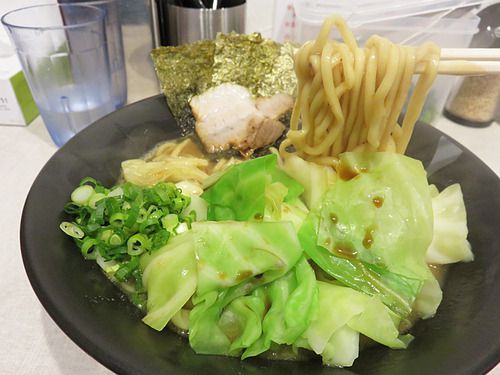 【福岡】濃厚豚骨醤油カレーラーメン♪@三代目 無邪気