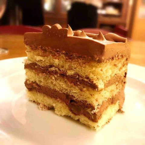 抜群の安定感!デザートまで楽しめる銀座のカレーはここ!「トップス 銀座店(銀座/欧風カレー・ケーキ)」