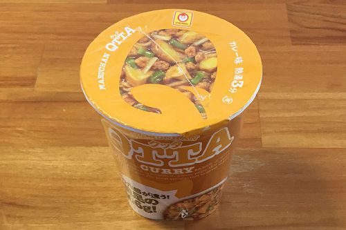 クッタ(QTTA)カレーラーメン 食べてみました!“クッタ”シリーズにカレー味がついに登場!