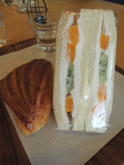 ベーカリーカフェココ でランチ 長野市若里