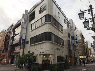 創業大正12年。老舗洋食店の庶民派かつカレー。「好養軒」(上野御徒町)