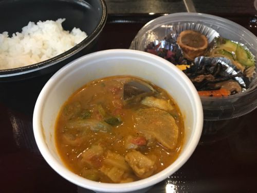 よし梅 Cafe & Deli のカレー