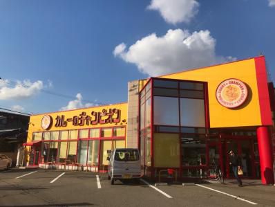 金沢カレーのパイオニア、その凄みを探る。「カレーのチャンピオン本店」(野々市)