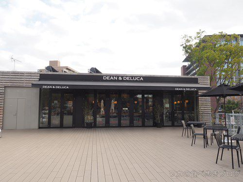 DEAN & DELUCA ベーカリーカフェ名城公園
