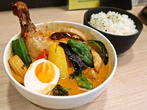 [2018.09.17] Soup Curry Maharaja (スープカレーマハラジャ)「鶏と14品目の野菜」
