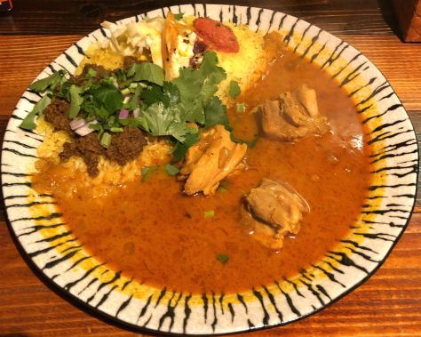 下北沢「般゜若」移転してから初めての訪問。相変わらずのメチャ旨カレーだ。