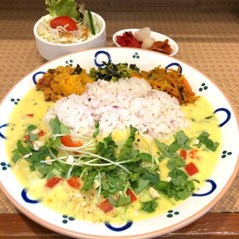 雪が谷大塚「ヤーマカーマ」新春限定の春の七草カレー。これメチャ旨!