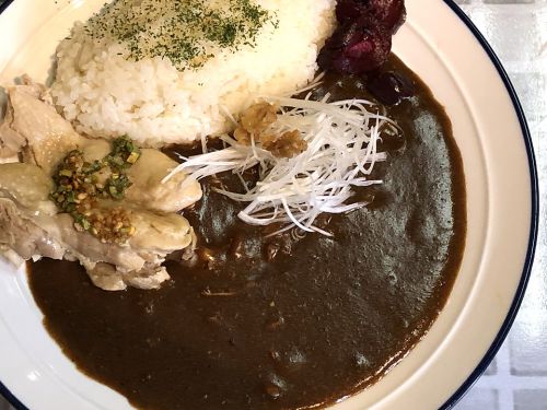 『TSUMUGINO』~北浜のあの味が復活!!上本町の隠れ居酒屋でカオマンガイカレー☆~
