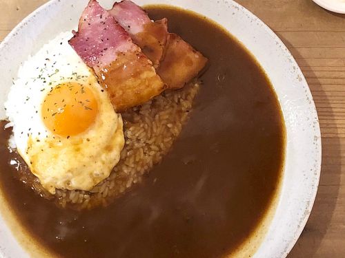 『フジヤマプリン』~三代続くおばあちゃんの味!!西京極で懐かしライスカレー&プリンに舌鼓☆~