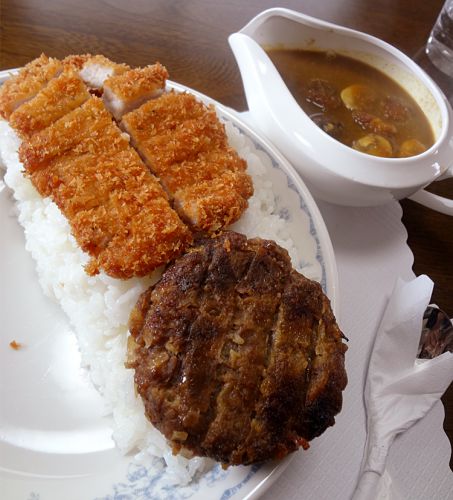 カレーショップサリーでランチ!観音の人気店が10年を経て上安に復活(広島市安佐南区上安)