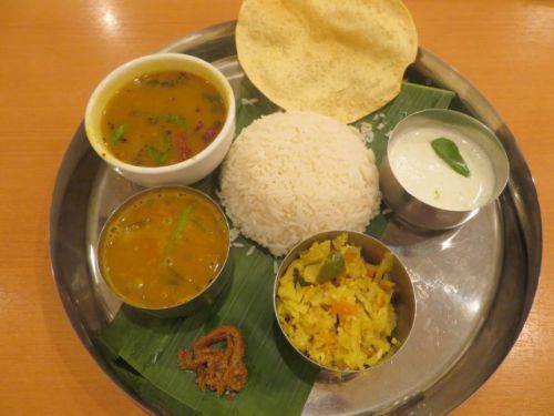 十条銀座の南インド料理「カレーリーブス」、平日の「ミニミールス」680円~!