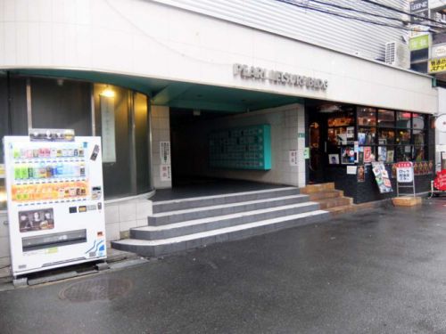 アローンカフェ&バー 運「宇宙とぶチキンカレー」in 大阪 梅田