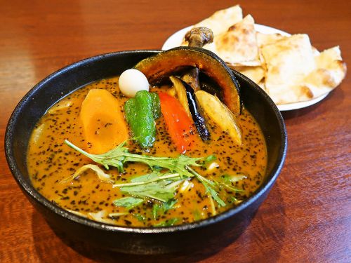 [2018.12.04] ネパールのカレー屋さん 北18条店 (2F：ナンと！スープのカレー屋さん)「やわらかチキンレッグと野菜」