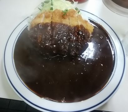 キッチン南海×神保町で超人気店。カツカレー