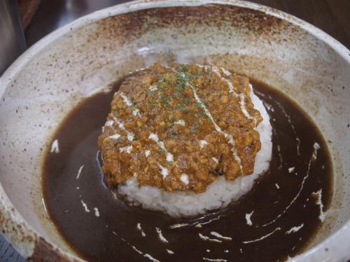 スパイスカレーとくじろう。