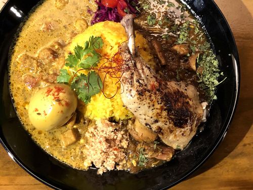 『SPICE CURRY ゆっカリー』~旨味とスパイス感のイイ関係!!アメ村カレーシーンに超新星がOPEN☆~