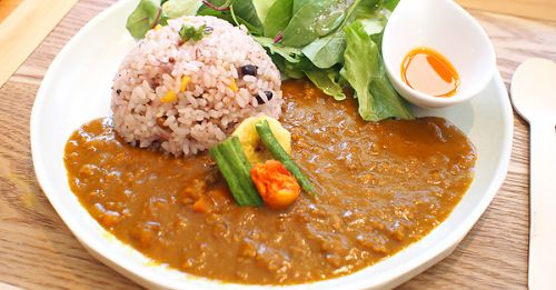「百年珈琲」のカレーが「1の1 NONOICHI」シェアキッチンに登場(石川県野々市市)
