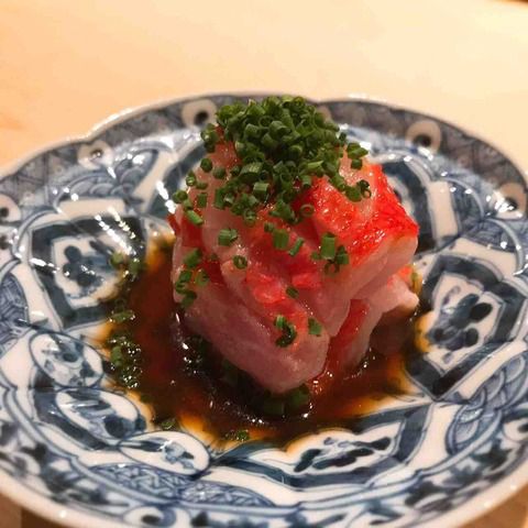 カレーマンが指折りに好きな絶品シースー!でも昔のことすぎて色々と忘れてしまったので歌でごまかすよ!「くろ崎(渋谷/鮨)」