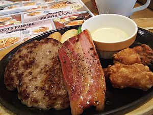 チーズ&カレーフェア ココス
