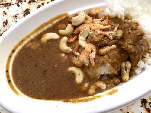 『桜井食堂』~その味わいは本物!!Dragon Ashドラマープロデュースのライブ・フェス会場限定極旨スパイスカレー☆~