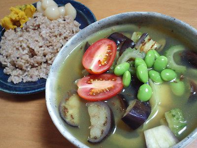 衝撃の餃子夏野菜スープカレー