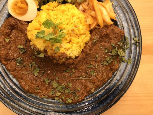 『アメ村カリガリ』~秋葉原からの刺客!!会いに行けるアイドルカレー店がアメ村に爆誕☆~