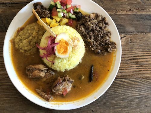 『スパイス大作戦』~東西咖哩文化交流!!下北沢の間借りスリランカカレーがアメ村に降臨!!☆~
