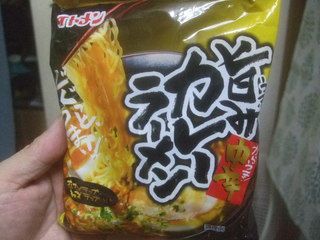 らーめん「旨みカレーラーメン」