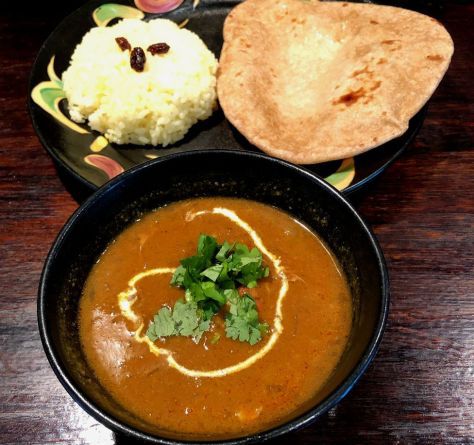 仙川「カリーバー・ミルチ」体の芯から癒される美味しいスパイシーチキンカレー。