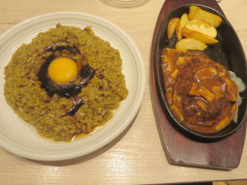 》昭和のカレー遺産《 せんば自由軒御徒町店で「インディアンカレー」とバルテラスマゼルの「ハンバーグ」