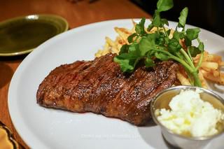 LOVAT on the corner (五反田)ステーキとカレーとクラフトビール