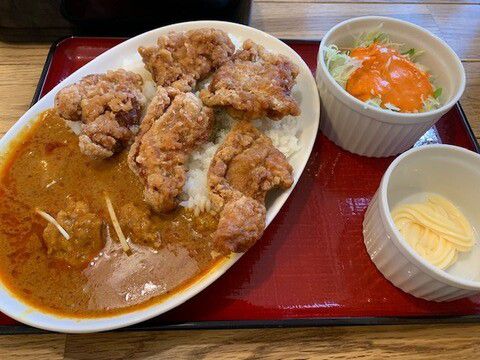 インドカレー店バタチキでチキンカレーいただきました。