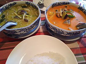 バーンチェリーでタイカレーランチ 長野市