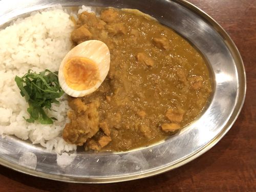 『naked』~今日はカレーあり〼!!淀屋橋の人気喫茶店で不定期まったりスパイシーカレー☆~