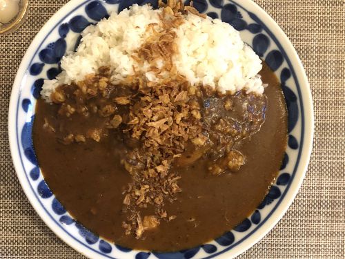 『おかんカレー coccinelle』~じんわり感じるノスタルジー!!昔懐かしさ感じるカレーライス専門店☆~