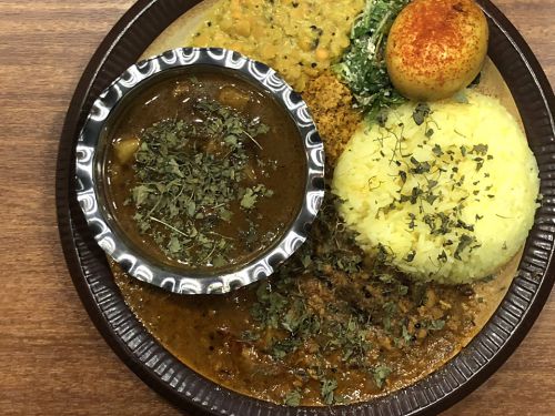 『BOOMBOOM SPICE CURRY』~更なる進化!!アメ村の地で進化し続けるスリランカとスパイスカレーの融合☆~