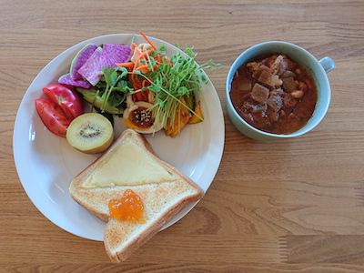 朝食のカレースープ