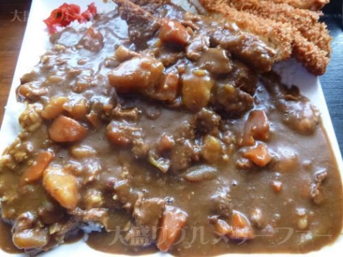 デカ盛り【スーパーキッチンかさや】ジャンボチキンカツカレー!
