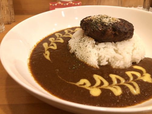 『カレーのお店 らんらんルー』~芳醇なトマト感!!空堀商店街のイタリア色豊かな欧風カレーを実食☆~